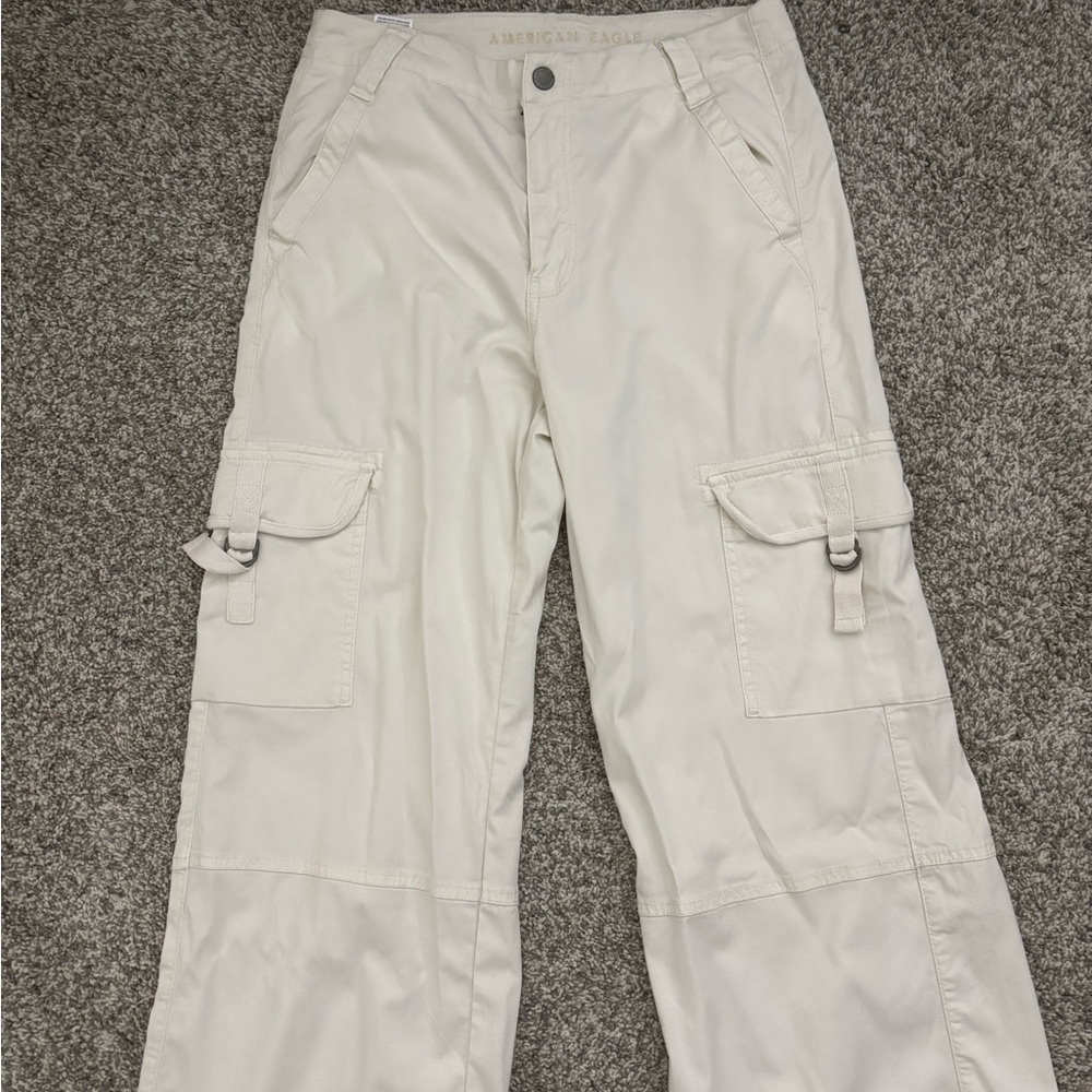 American Eagle Outfitters Cream Cargo Pants